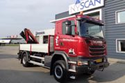 Ny terrngende Scania til Tappernje-firma fik selskab af en ldre