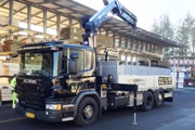 Tmmerhandel i Vendsyssel krer varer ud med ny lastbil med kran