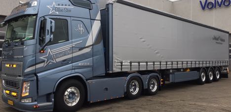 Djursland-vognmand har fet ny tre-akslet trkker - og trailer