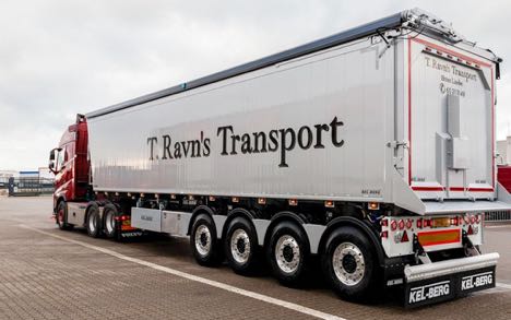 Snderjysk vognmand krer ud med ny fire-akslet tip-trailer