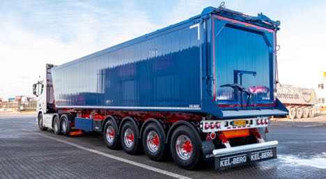 Vognmand i Vordingborg har fået ny fire-akslet tip-sættevogn