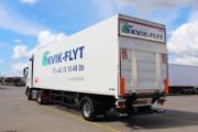 Boks-traileren skal k�re for en kvik flyttemand
