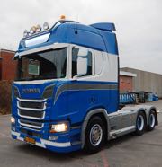 Producent af mejerimaskiner tr�kker med ny tre-akslet