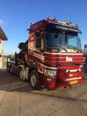 Specialopbygget lastbil har krog i montagearbejdet