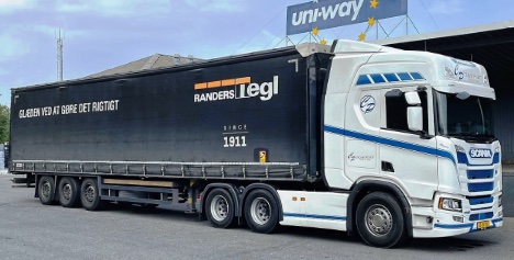 Lastbilslger lnte lastbil og blev lastbilkber