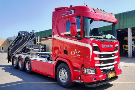 Entreprenør har fået nyt og tungt materiel