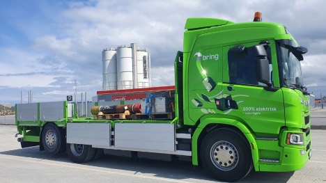 Posten i Norge krer gods i Stavanger med svensk el-lastbil