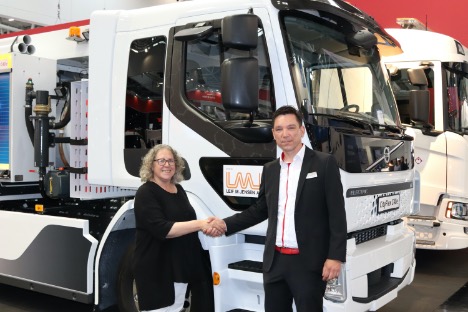 Dansk virksomhed kører forrest med elektrisk slamsuger