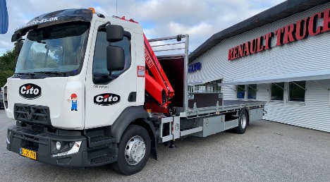 Skurvogne og stilladser sendes ud med 240 heste