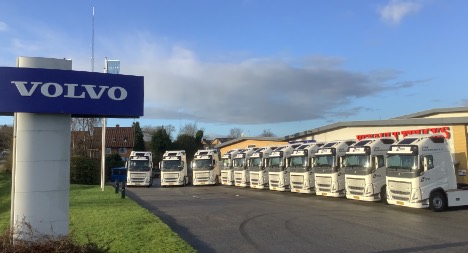 Transportkoncern med skibe udvider sin flåde til lands