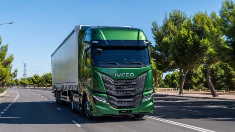 Italiensk lastbilproducent kører tung serie ud på vejene i opdateret udgave